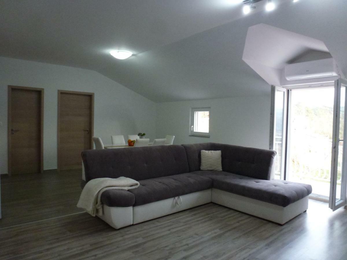 שיבניק Apartmani Slavica מראה חיצוני תמונה