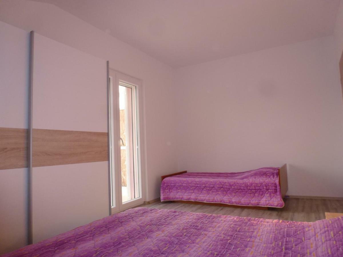 שיבניק Apartmani Slavica מראה חיצוני תמונה