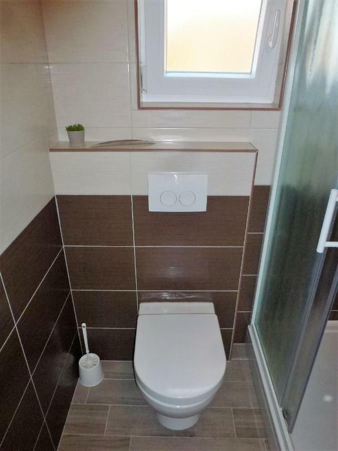 שיבניק Apartmani Slavica מראה חיצוני תמונה